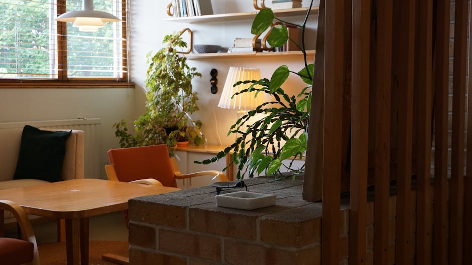 Ściany i sufity lamelowe a akustyka: jak zaprojektować i zamontować, żeby naprawdę działały