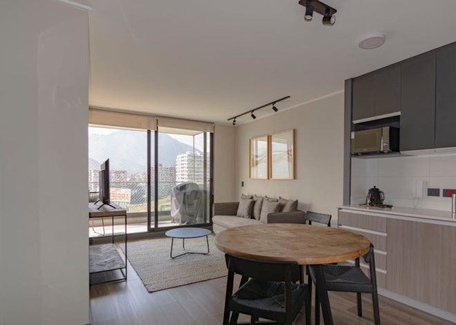 Kino domowe w mieszkaniu bez konfliktów: subwoofer, wibroizolacja i akustyka krok po kroku