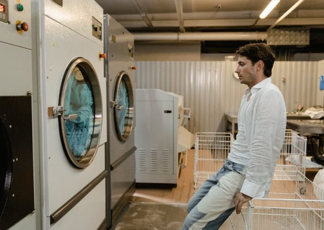 Cicha pralka w mieszkaniu: ustawienie, wibroizolacja i zabudowa krok po kroku