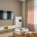 Zasłony akustyczne w mieszkaniu: jak wybrać, powiesić i jakie efekty naprawdę uzyskasz