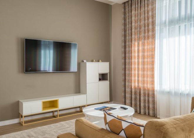 Zasłony akustyczne w mieszkaniu: jak wybrać, powiesić i jakie efekty naprawdę uzyskasz