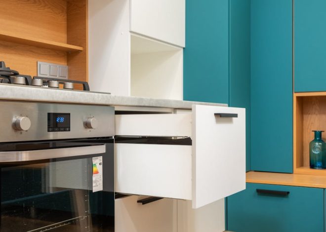 Meble bez trzasków: jak wyciszyć szafki, szuflady i blaty krok po kroku